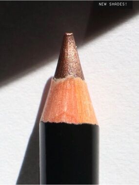 19/99 Clean Beauty All Over Precision Color - Dorado